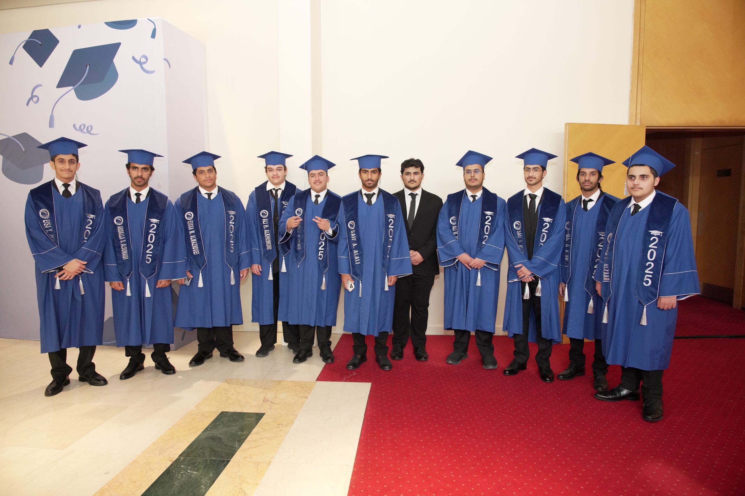 Sas Al Nakhl Graduation!
